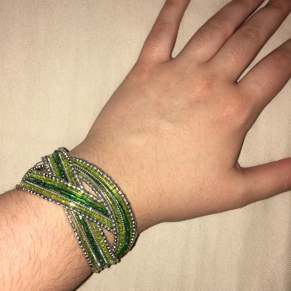 green beaded bracelet